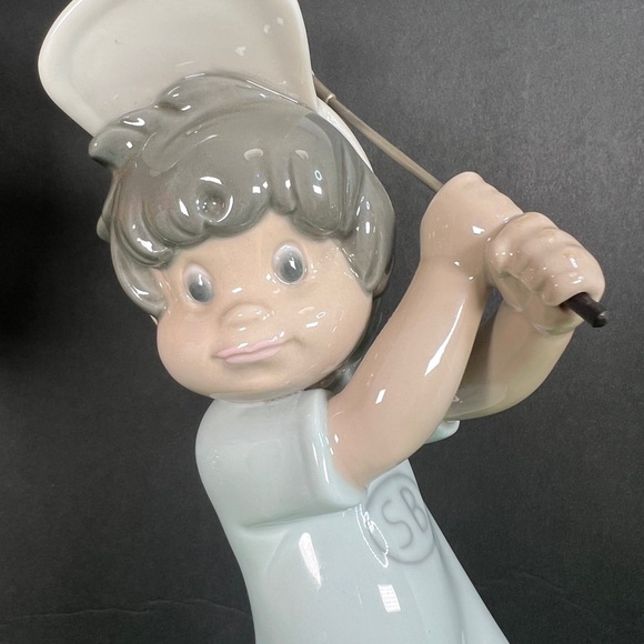 Lladró Sports Billy Golfer Vintage 1982,
Lladró by Jose Roig. Mint Condition - Picture 3 of 17